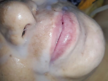 Desi Bbw gets her cock-squeezing honeypot frigged & gargled by her hubby's massive weenie