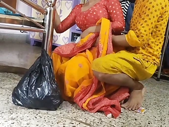 Desi stepmom and Indian stepson get crazy in maid's arse