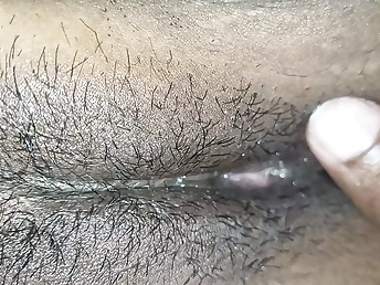 Desi couple Bhabhi Jabardas Cusi Maza Agya gets super-fucking-hot and heavy in HD porno