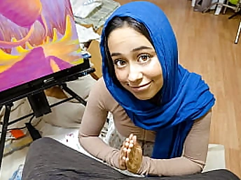 Donnie Rock's Stepsis in hijab gives him the ultimate gratification - Hijablust