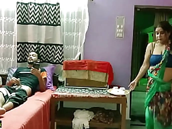 Observe Tdipayan & Tmim's molten Desi three-way with a super-hot and huge-boobed Indian aunty