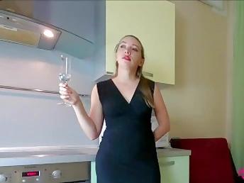 Watch how this super-fucking-hot best friend enticed & enticed him in a sloppy hump with messy talk & hump-fashion deep throat.