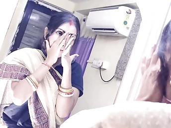 Bhabi, the Desi cuckold wifey, hungers for a deep dicking with Dewar's BIG BLACK COCK