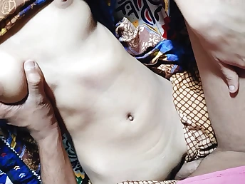 Arab bombshell gets her cock-squeezing bum romped firm in new Wondrous Flick