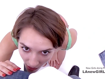 Perfect teen looks so addicted to cock audition videos
