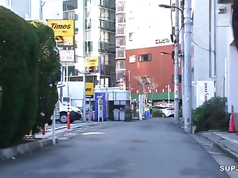 Adorable Asian COUGAR's Yamagishi is too mild & well-prepped for xxx act