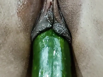 Sobianasir2001's Desi Wife Milks Herself In the matter of Huge Cucumber Cunt In the matter of Enormous Laic Cumshot