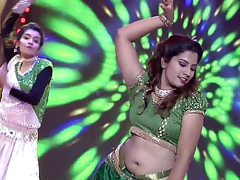 Malayalam Goddess Oversexed Mallu Dancer Takes Gaping void Belly Peruse coupled with Dance