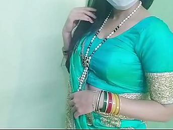 Shikha Bhabhi's fuckbox overflows with warm, wet pussy