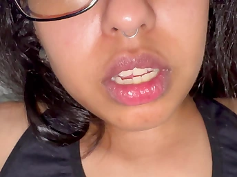 Tani Gal's step-sista is a professional at destructive deep throat and eating in this sensational audio expropriate