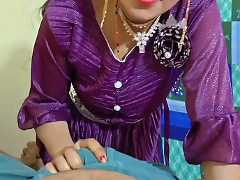 Cauple95's cunning majority anal nearby be passed on bedroom: dirty talk, close-ups, and a hot desi beauty