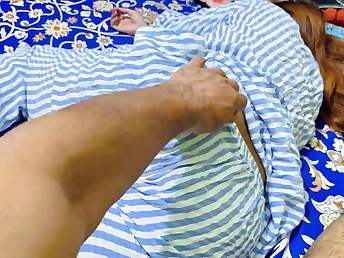 Stepmom Priya wakes in all directions her stepson with a hot cream quiche in her shaved pussy