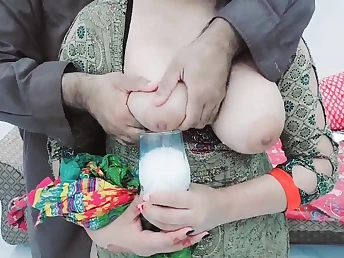Pakistani Tailor gulps down his big-titted client's warm milk before drilling her tight loot with clear Hindi audio