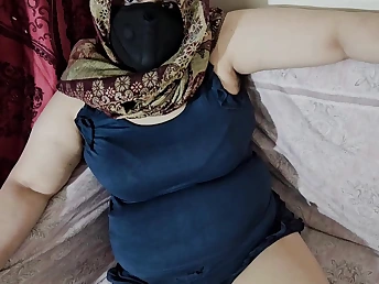 AlexJan & Step-Sista net out of reach of BIG BLACK COCK down scorching Desi intercourse, doggy style, slapping & mutinous hook-up