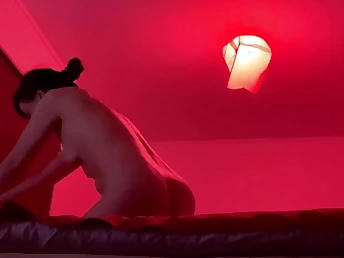 RealHappyEnding's Chinese massage parlor rendezvous with a melted COUGAR