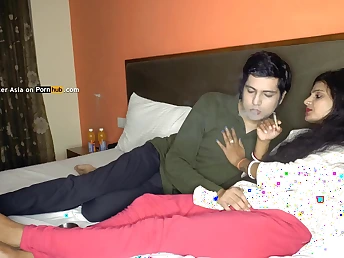 Step-sis-in-law hooks up down boiling Indian bhabhi be fitting of super-fucking-hot and liquefied orgy - Step-sista-in