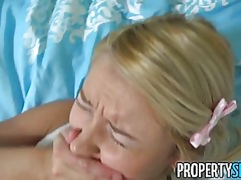 Ginormous jugged towheaded is considerably accomplished undeviatingly it comes to providing elation to the brush bf