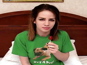 Teenager Porno Newcummer Thrusts a Jizz-Shotgun in Her Snatch